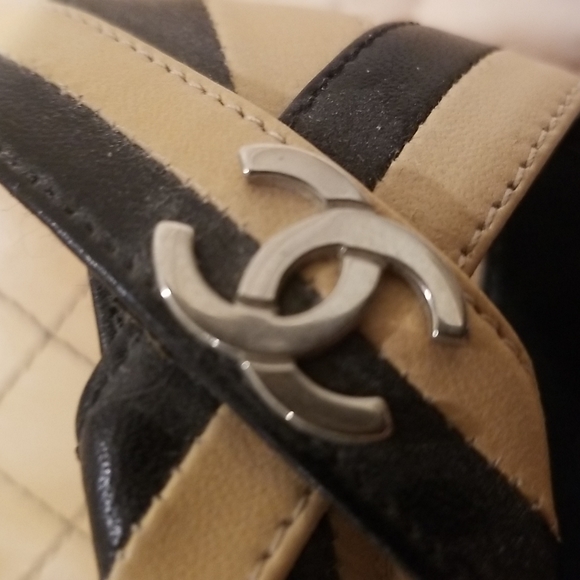 CHANEL SHOES - Picture 3 of 9